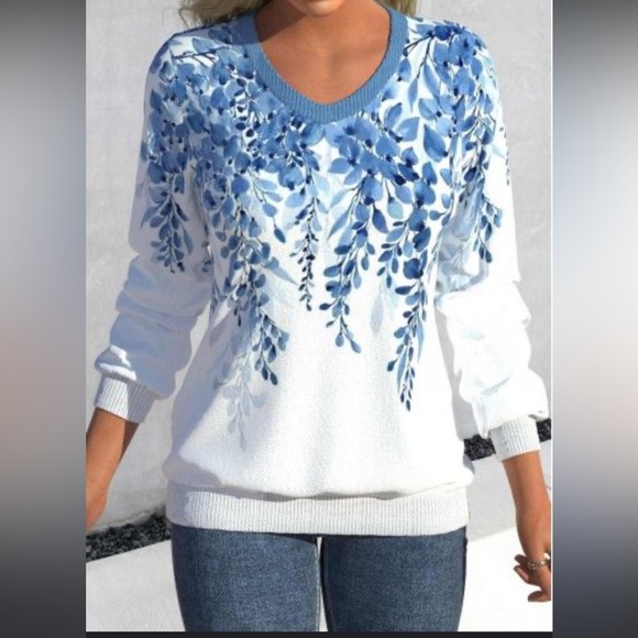 UNBRANDED Tops - Plus Size Blue Floral V Neck Long Sleeve Thin Sweatshirt or Shirt - Size 2XL